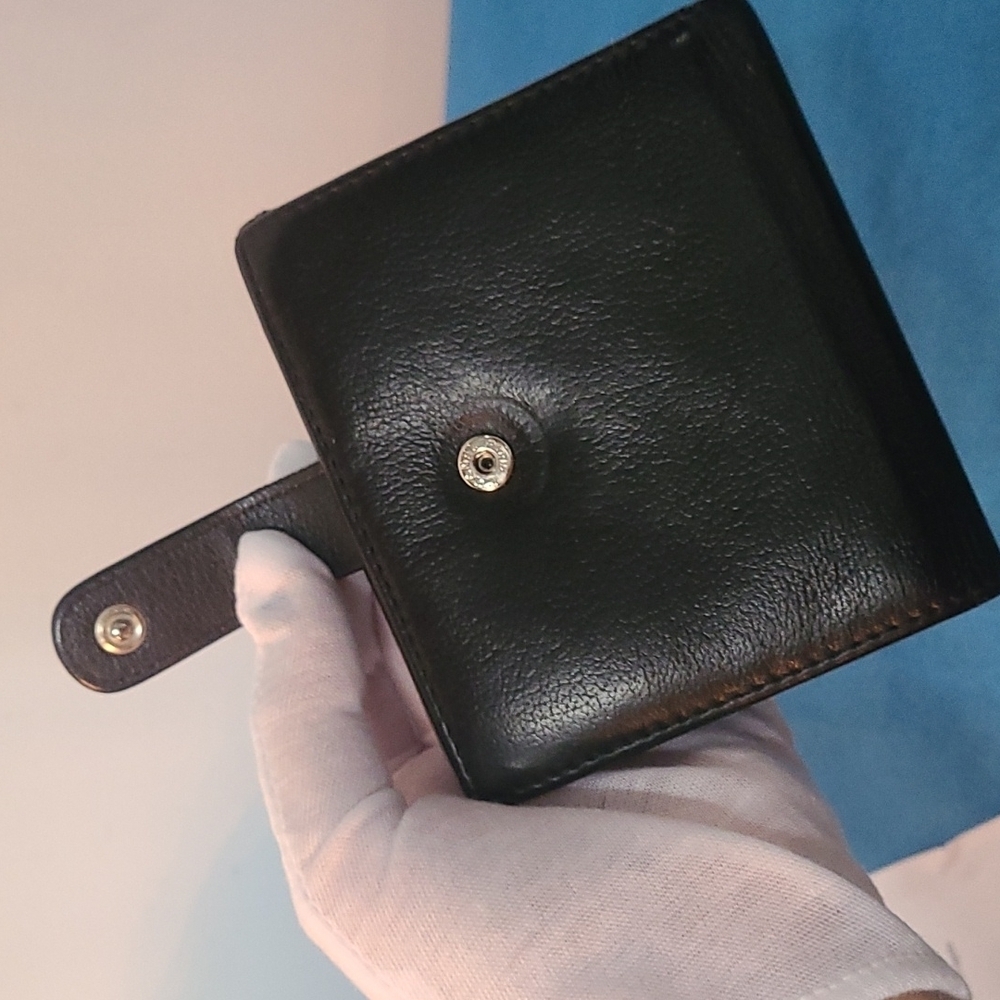Chanel Sweater Embossed Compact Wallet - Picture 7 of 16